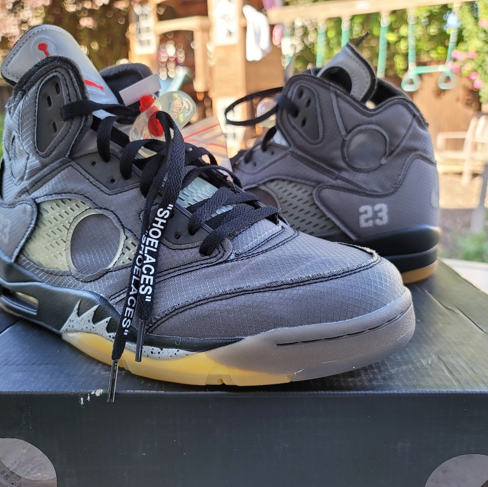 Jordan 5 - Picture 2 of 7